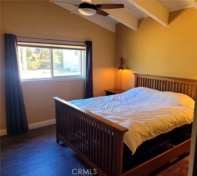 Detail Gallery Image 9 of 10 For 773 Thrush Dr, Big Bear Lake,  CA 92315 - 4 Beds | 2 Baths