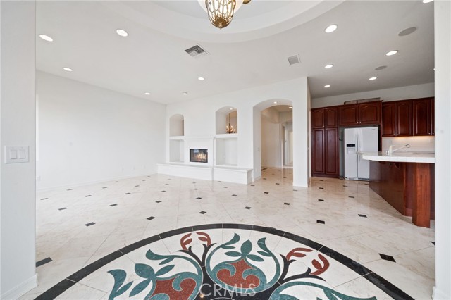 5972 Spinnaker Bay Drive, Long Beach CA: https://media.crmls.org/medias/65fdca9a-f9a9-4227-8409-13206f19ef1e.jpg