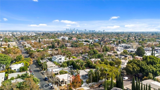 Detail Gallery Image 55 of 57 For 752 N Sycamore Ave, Los Angeles,  CA 90038 - 3 Beds | 2 Baths