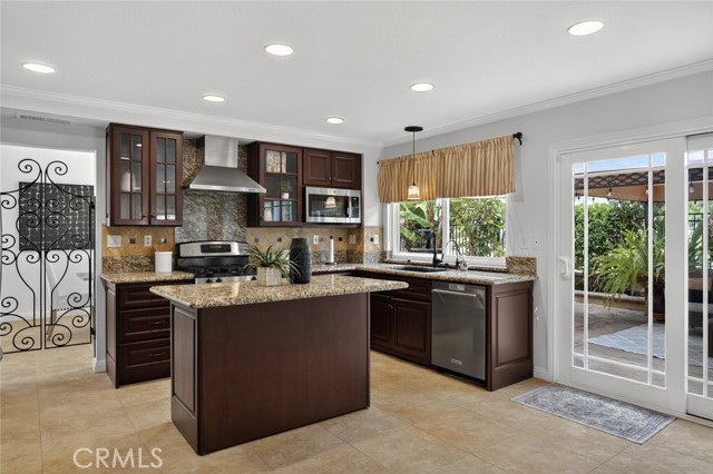 Detail Gallery Image 17 of 75 For 26466 San Torini Rd, Mission Viejo,  CA 92692 - 4 Beds | 2/1 Baths