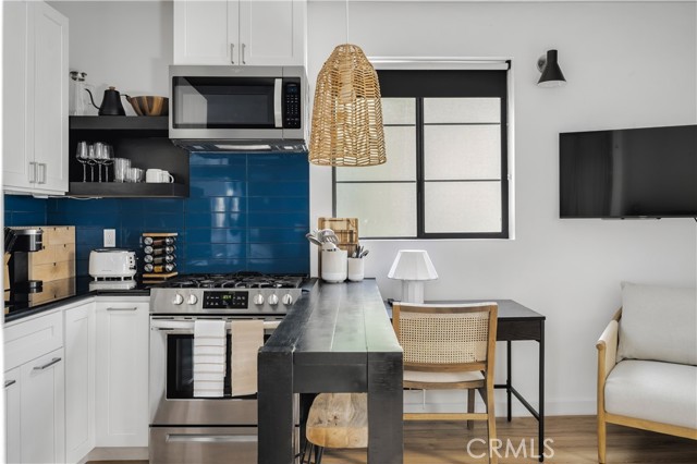 Detail Gallery Image 35 of 45 For 654 S Soto St, Los Angeles,  CA 90023 - 4 Beds | 4 Baths