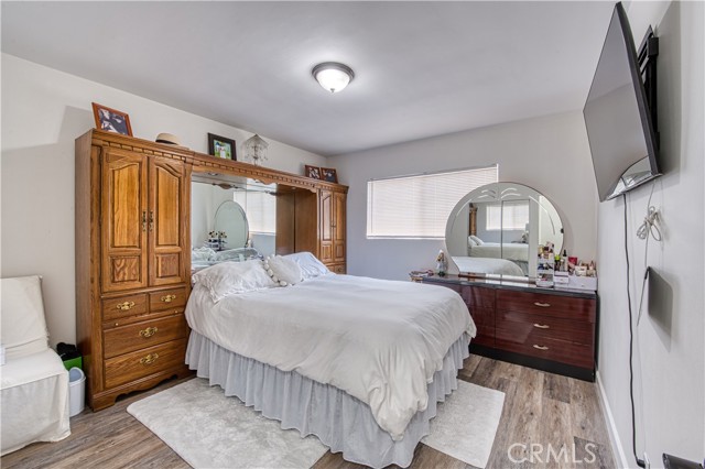 4430 W 166th Street, Lawndale CA: https://media.crmls.org/medias/66004aed-892f-4070-805c-c4bc01a9ec9a.jpg