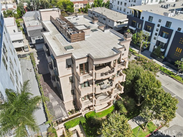 462 S Maple Drive, Beverly Hills CA: https://media.crmls.org/medias/66021bf4-67ed-41f7-b2f0-9b103951faaa.jpg