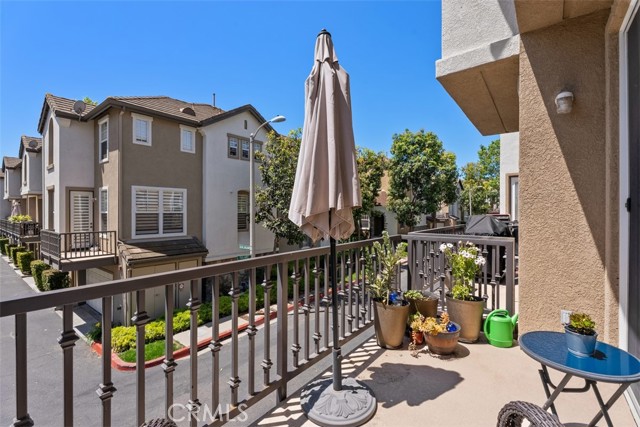 Detail Gallery Image 5 of 26 For 31 Tulare, Aliso Viejo,  CA 92656 - 2 Beds | 2/1 Baths