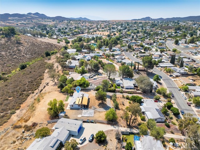 33310 Homestead Lane, Wildomar CA: https://media.crmls.org/medias/6604273a-c695-4f85-afab-81c8cdf6e412.jpg