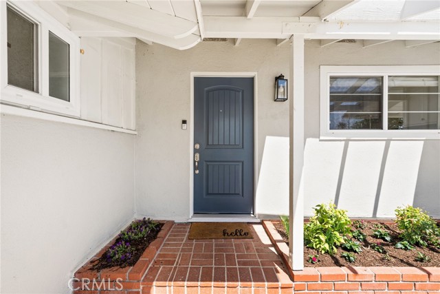 Detail Gallery Image 1 of 35 For 12921 Eveningside Dr, North Tustin,  CA 92705 - 3 Beds | 3 Baths