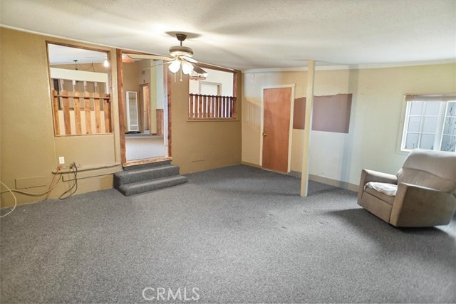 44037 Heaton Avenue, Lancaster CA: https://media.crmls.org/medias/66050385-f20b-4174-a7df-54f660d68e1e.jpg