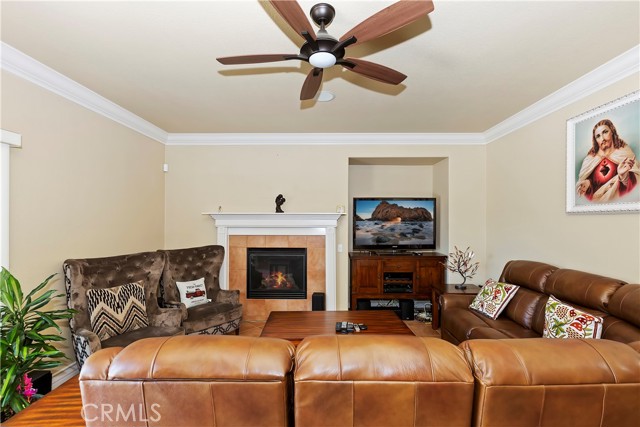 Detail Gallery Image 9 of 41 For 13168 Banning St, Victorville,  CA 92392 - 5 Beds | 3/1 Baths