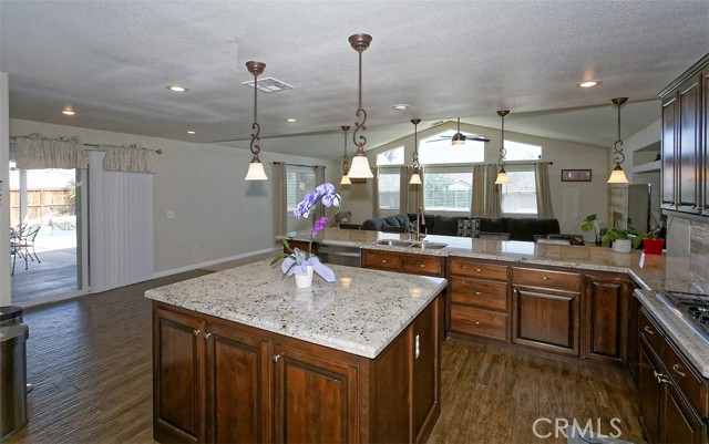 Detail Gallery Image 24 of 66 For 20403 Sundance Rd, Apple Valley,  CA 92308 - 3 Beds | 2/1 Baths