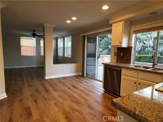 Detail Gallery Image 15 of 37 For 19 Bronco St, Trabuco Canyon,  CA 92679 - 5 Beds | 2/1 Baths