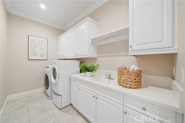 Detail Gallery Image 40 of 62 For 57 Kite, Irvine,  CA 92618 - 5 Beds | 5/1 Baths