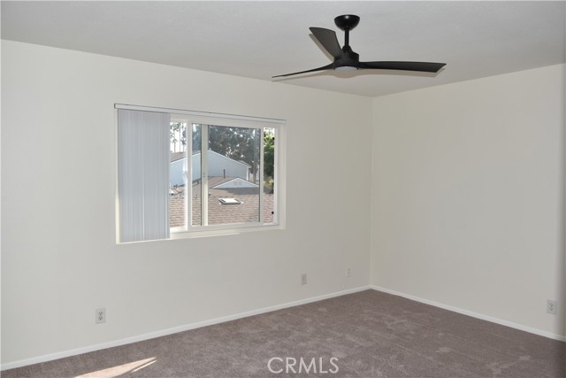 Detail Gallery Image 14 of 23 For 8195 Eastport Dr, Huntington Beach,  CA 92646 - 3 Beds | 2/1 Baths