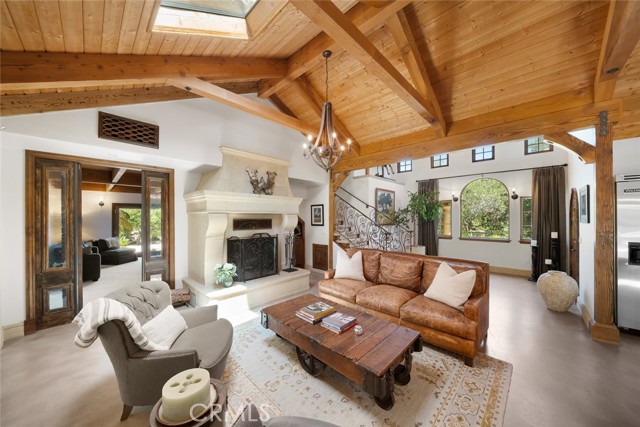 1155 Carpenter Canyon Road, Arroyo Grande CA: https://media.crmls.org/medias/6607decb-64ae-4d61-97a4-149026dc86ac.jpg