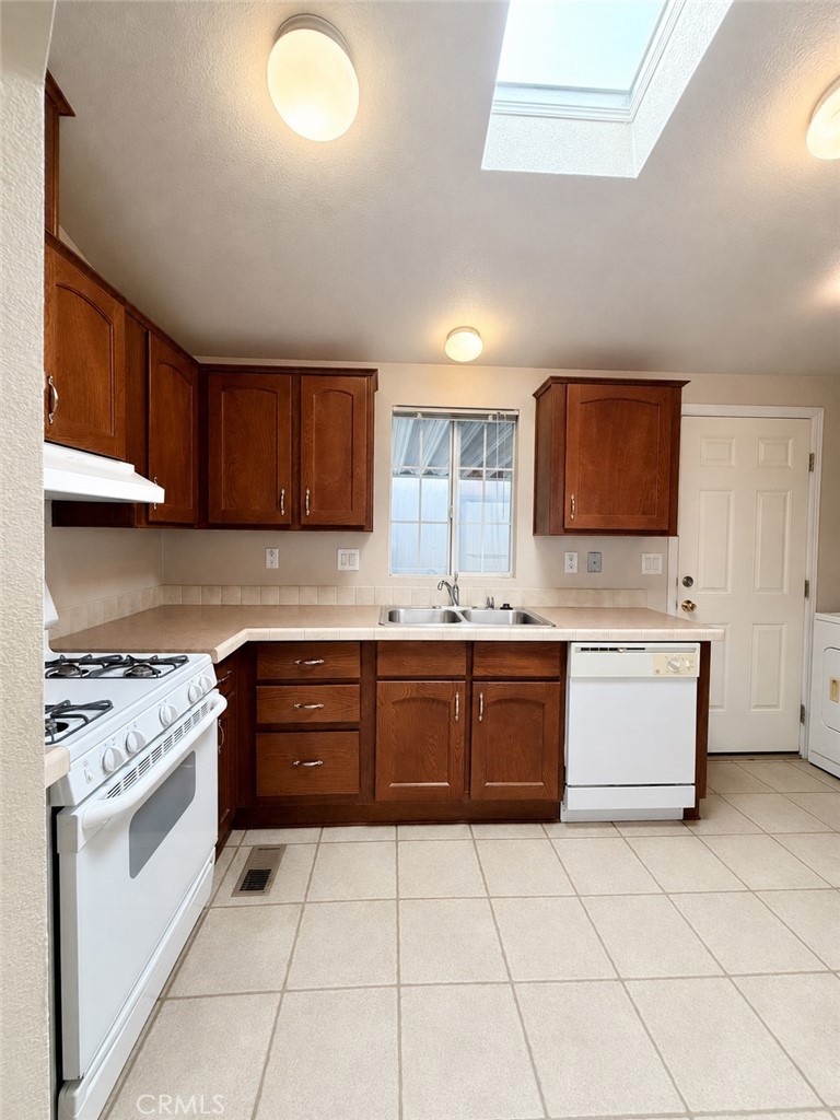 MLS #SR26073758 image #2