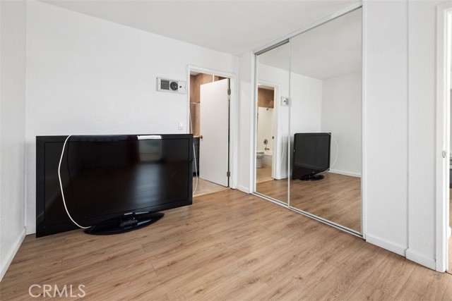 3142 Midway Drive, San Diego CA: https://media.crmls.org/medias/66082f53-13fd-4d8a-a42a-eec04e84563a.jpg