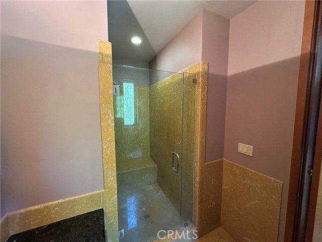 5077 Schumacher Road, Calabasas CA: https://media.crmls.org/medias/6608329b-7da2-46e2-bd94-6d18055dd283.jpg
