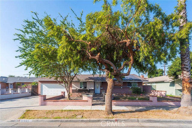 Detail Gallery Image 3 of 24 For 11427 Jane Way, Stanton,  CA 90680 - 3 Beds | 2 Baths