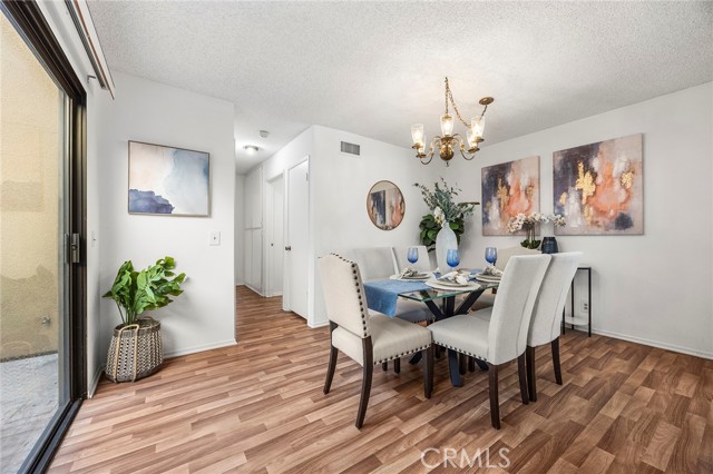 Detail Gallery Image 7 of 39 For 15930 Alta Vista Dr 613c,  La Mirada,  CA 90638 - 2 Beds | 2 Baths