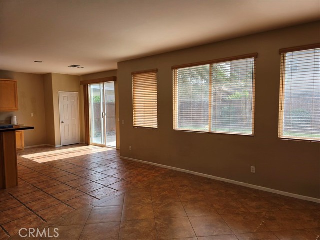 Detail Gallery Image 10 of 45 For 13491 Falcon Ridge Rd, Corona,  CA 92880 - 4 Beds | 3 Baths