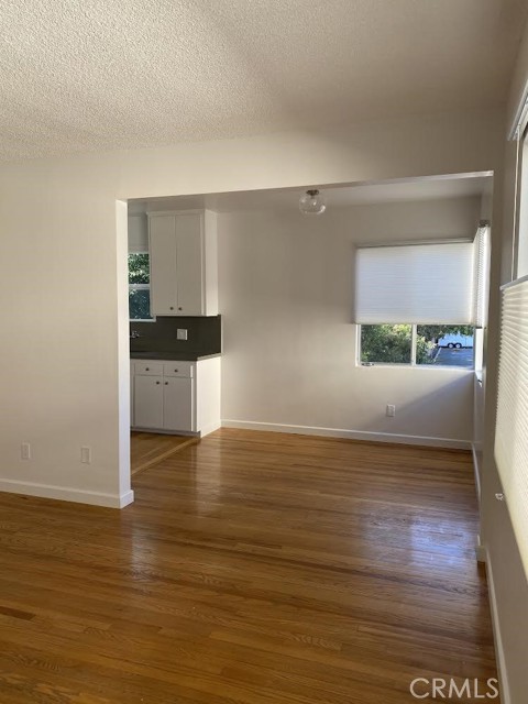 Detail Gallery Image 19 of 25 For 2332 20th St, Santa Monica,  CA 90405 - – Beds | – Baths