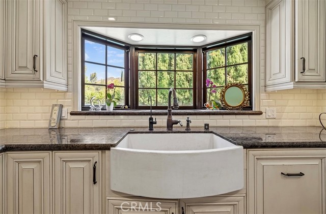 Detail Gallery Image 23 of 56 For 4200 Abbington Ct, Westlake Village,  CA 91361 - 5 Beds | 3 Baths