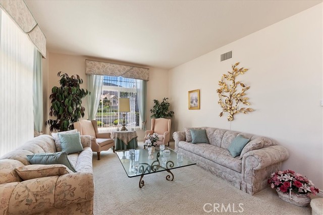 Detail Gallery Image 10 of 49 For 4909 Mission Hills Dr, Banning,  CA 92220 - 3 Beds | 2/1 Baths