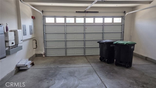 Detail Gallery Image 10 of 36 For 766 Whistling Straits Ct, Perris,  CA 92571 - 4 Beds | 2/1 Baths