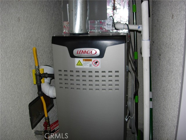 4900 N Grand Avenue, Covina CA: https://media.crmls.org/medias/660c68c0-210e-4595-bbf1-e5c11dd6f585.jpg