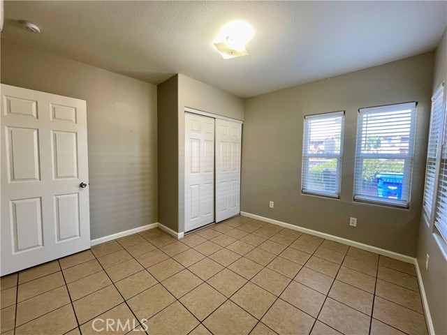 Detail Gallery Image 10 of 15 For 16773 Randall Ave a,  Fontana,  CA 92335 - 2 Beds | 1 Baths