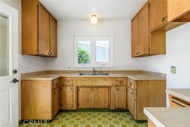 Image 10 of 36 For 2360 Fanwood Avenue