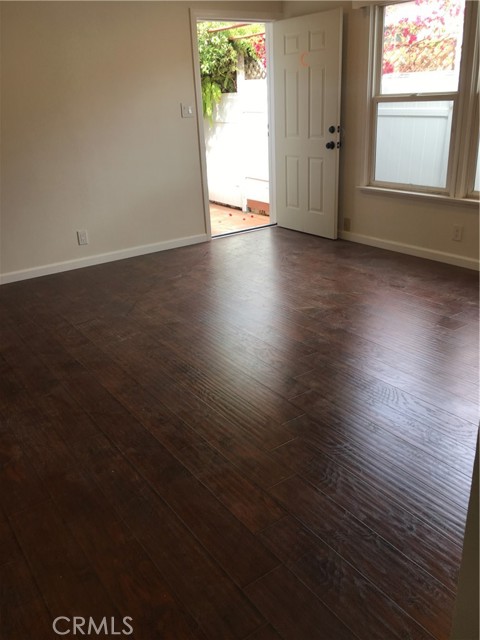 Detail Gallery Image 8 of 9 For 714 Ocean Park Bld #C,  Santa Monica,  CA 90405 - 1 Beds | 1 Baths