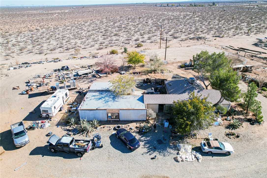 Detail Gallery Image 18 of 28 For 19805 Pearblossom, Llano,  CA 93544 - 3 Beds | 2 Baths