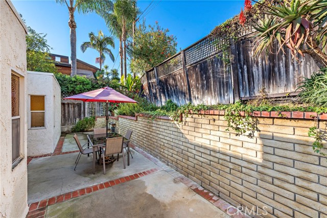 Detail Gallery Image 22 of 27 For 21521 Anns Ln, Laguna Beach,  CA 92651 - 3 Beds | 2 Baths