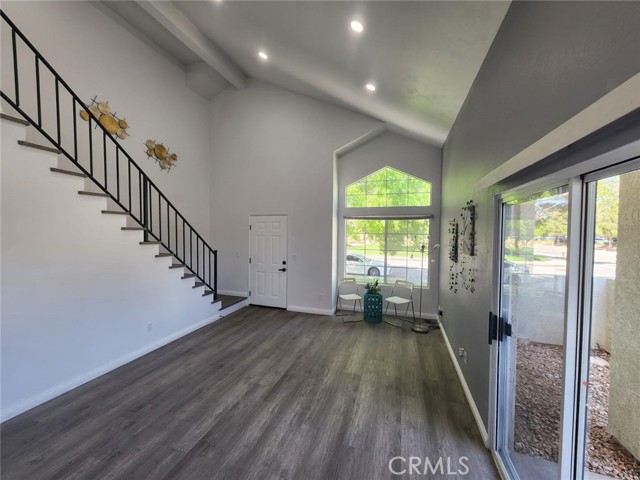 Detail Gallery Image 8 of 29 For 1642 Gardenia Ct a,  Lancaster,  CA 93535 - 3 Beds | 2/1 Baths