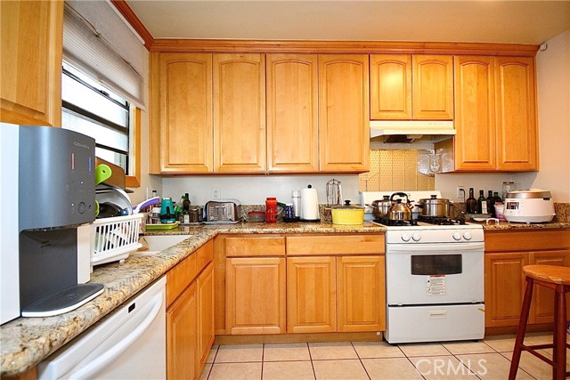 14504 Manecita Drive, La Mirada CA: https://media.crmls.org/medias/660f918e-5efe-4930-8064-1d03a53edc00.jpg