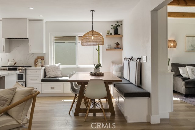 7661 Ontario Drive, Huntington Beach CA: https://media.crmls.org/medias/660fbf74-7e92-4cbc-9b72-d4ac9a285d88.jpg