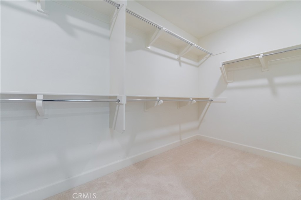 https://media.crmls.org/medias/661010db-2cbe-4ca1-ab44-3ca6725a6851.jpg?preset=X-Large