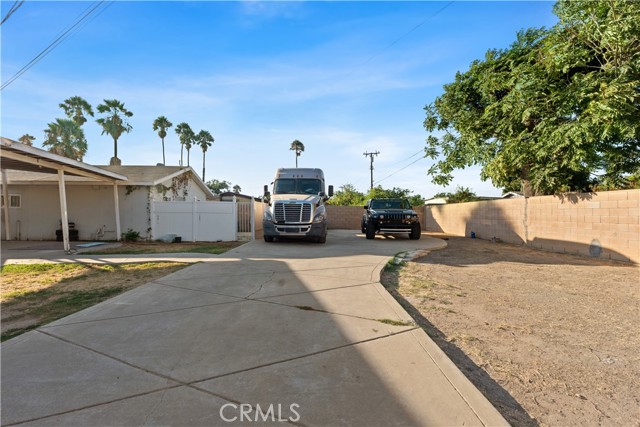 13847 Estelle Street, Corona CA: https://media.crmls.org/medias/6610dded-1fbe-4c91-98db-12fa9db15e2e.jpg