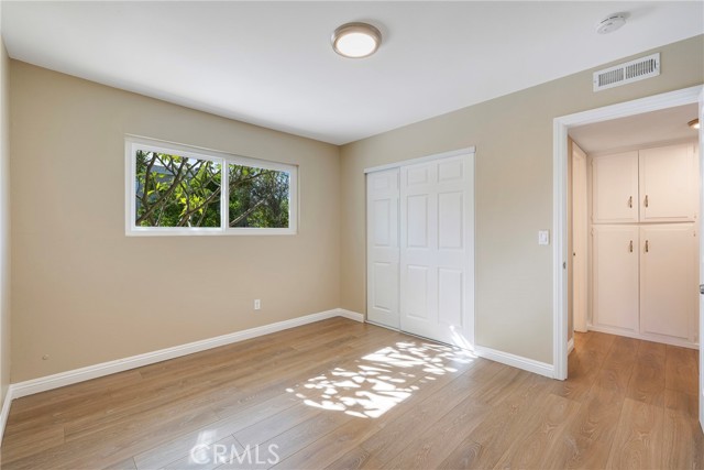 Image 16 of 27 For 6485 Clovis  