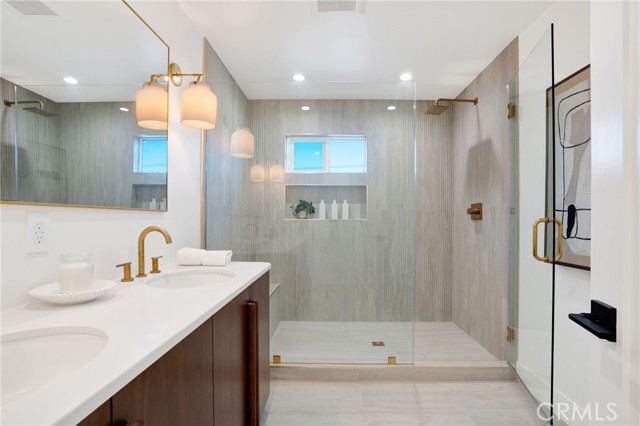 Detail Gallery Image 27 of 40 For 8121 Chase, Los Angeles,  CA 90045 - 4 Beds | 3 Baths