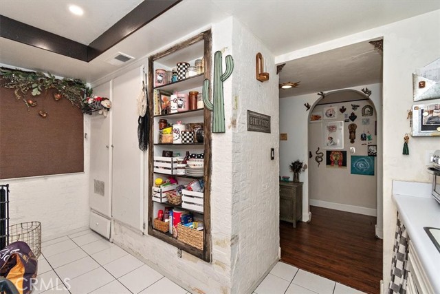 Detail Gallery Image 5 of 26 For 12113 Beverly Bld a,  Whittier,  CA 90601 - 3 Beds | 2 Baths