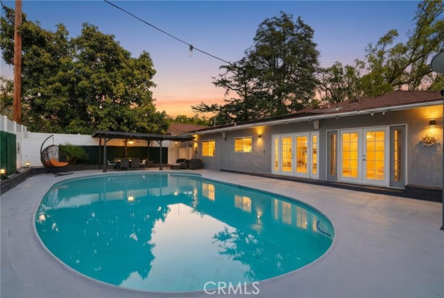 Detail Gallery Image 38 of 50 For 621 Roselli St, Burbank,  CA 91501 - 3 Beds | 3 Baths