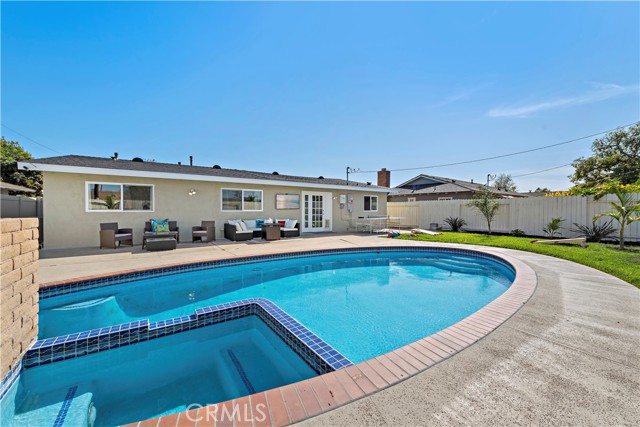 Image 2 for 1582 Baker St, Costa Mesa, CA 92626