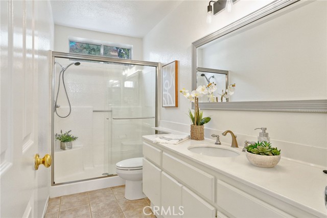 Detail Gallery Image 17 of 40 For 317 Leafwood Ct., Riverside,  CA 92506 - 5 Beds | 2/1 Baths