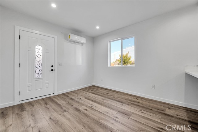 Detail Gallery Image 11 of 21 For 1020 Dennis #B,  Simi Valley,  CA 93065 - 1 Beds | 1 Baths