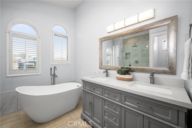 Detail Gallery Image 27 of 35 For 229 Covina, Long Beach,  CA 90803 - 3 Beds | 2 Baths