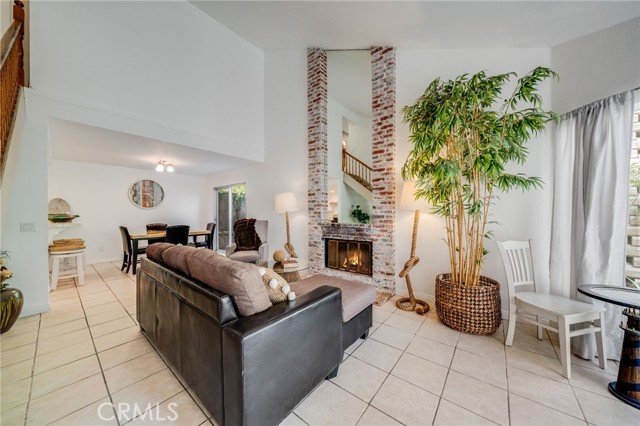 Front Image Thumbnail for CRLG26020869