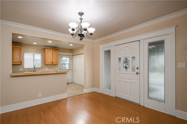 500 Park Place, La Habra CA: https://media.crmls.org/medias/6619db08-a2ce-413f-a668-2a146f95de9c.jpg