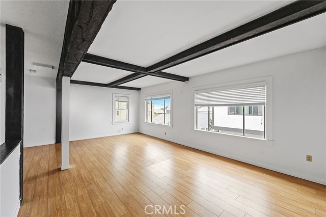 1634 Bayview Drive, Hermosa Beach CA: https://media.crmls.org/medias/661a3f49-6549-435a-9627-851207734b28.jpg