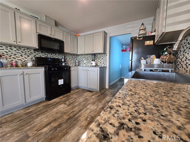 Detail Gallery Image 10 of 30 For 12700 Elliot Ave #454,  El Monte,  CA 91732 - 3 Beds | 2 Baths